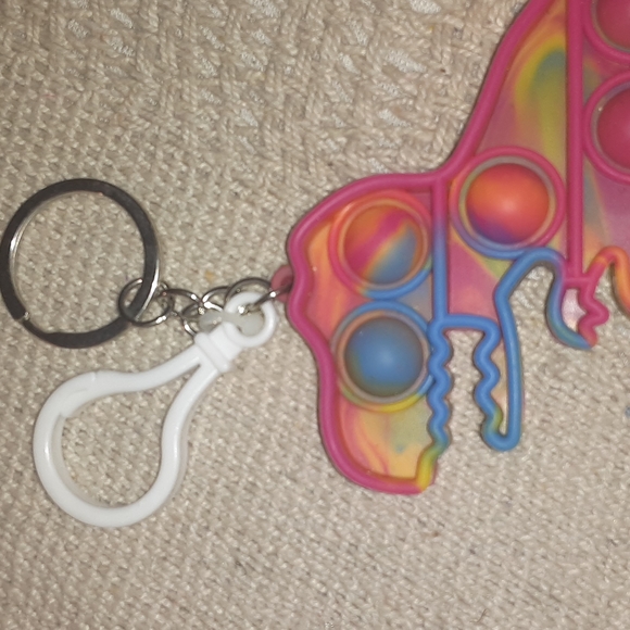 POPPERS TYRANNOSAURUS REX KEYCHAIN CHARM NRMINT CONDITION - Picture 2 of 3